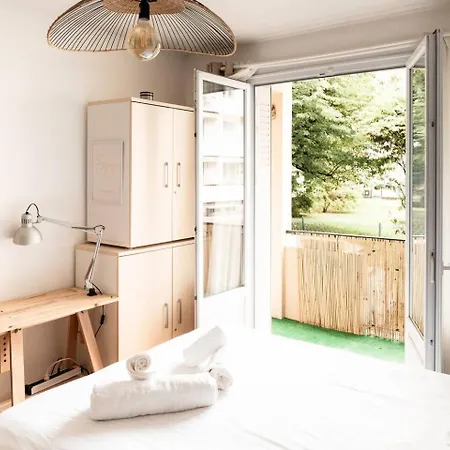 Апартаменты Cozy Refuge Des Hirondelles Анси