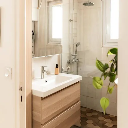 Апартаменты Cozy Refuge Des Hirondelles Анси